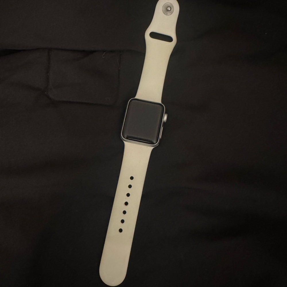 Apple Smartwatch with white band